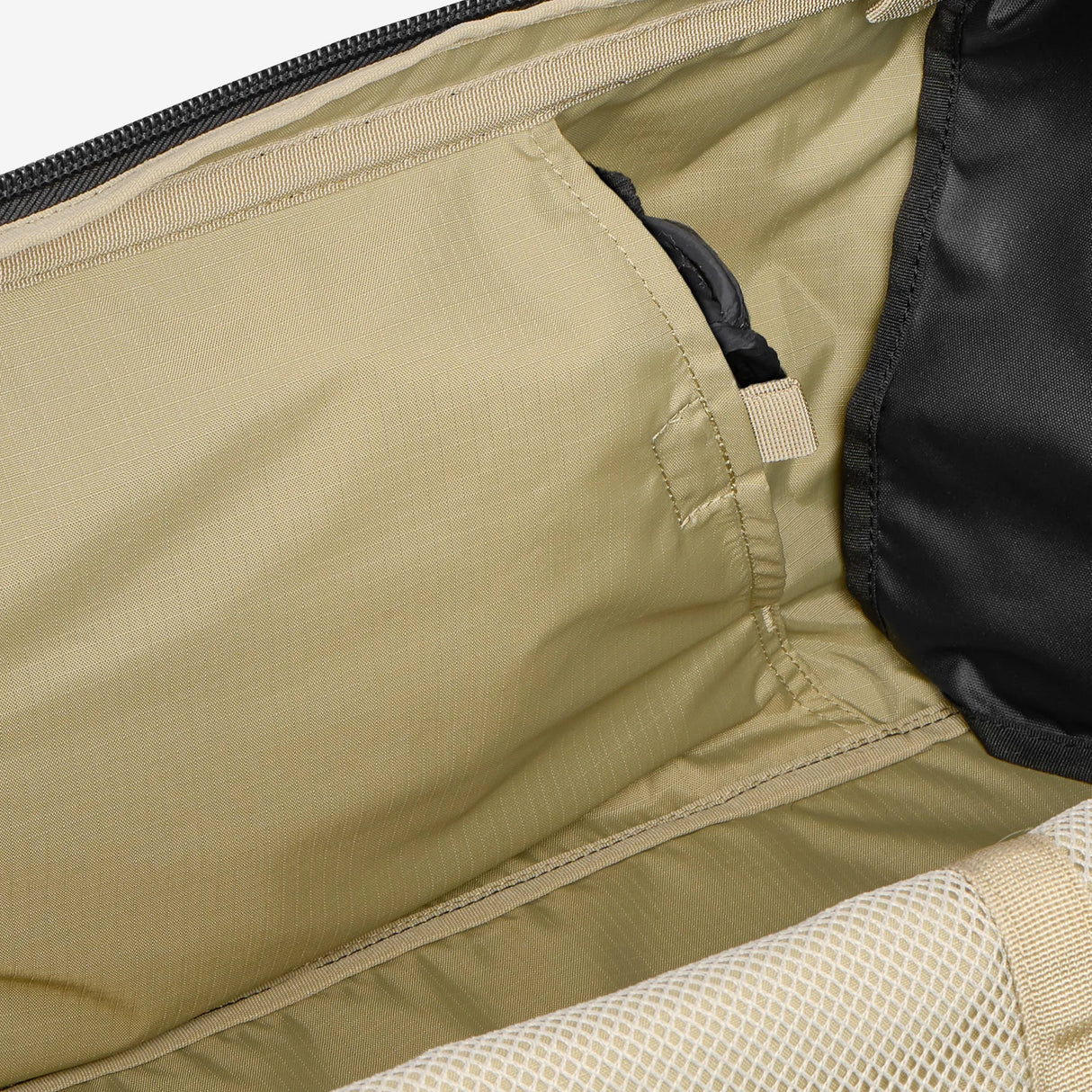 Viktos Counteract Duffel