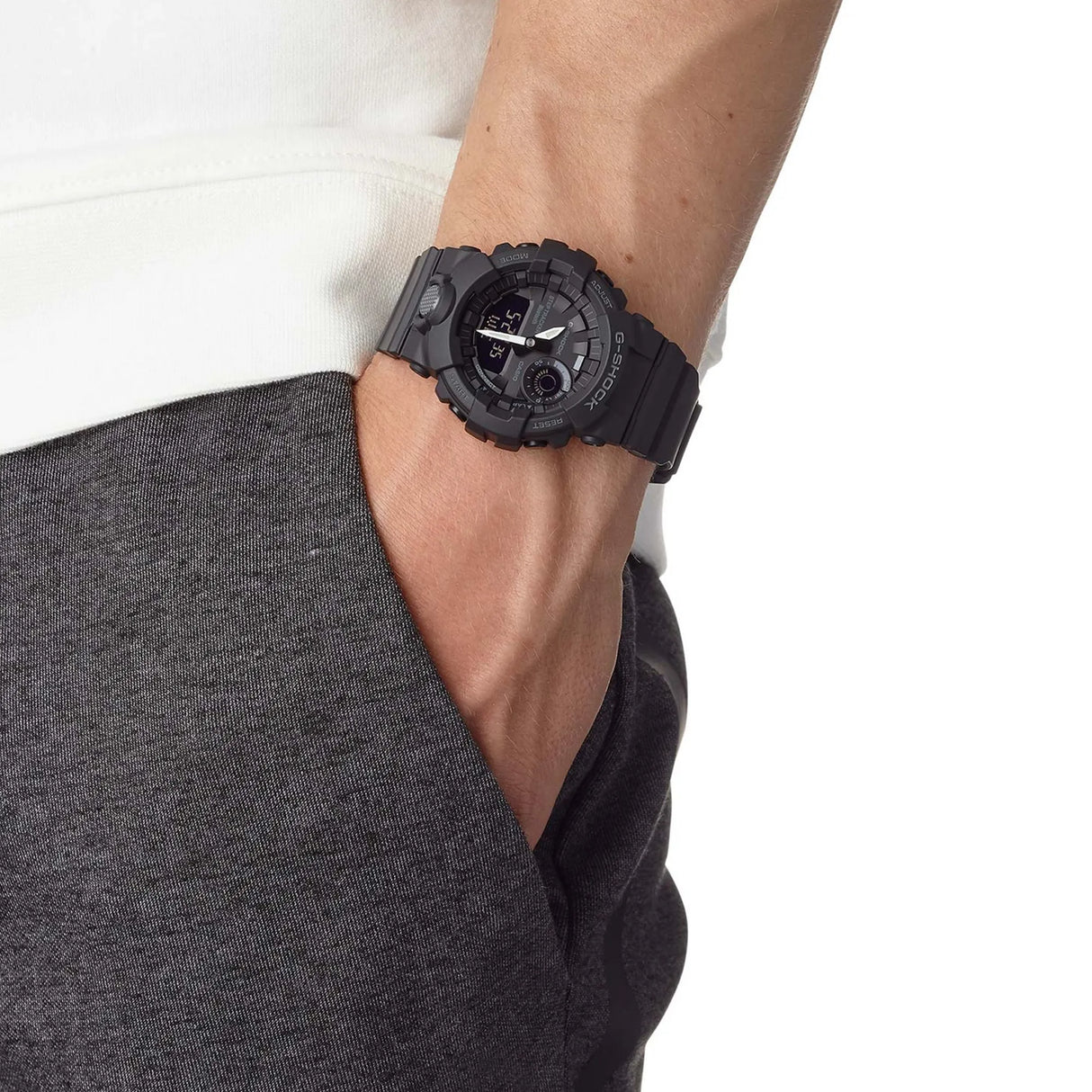 Casio G-SQUAD GBA-800 Series Bluetooth Step Tracker Watch (GBA-800-1AER)