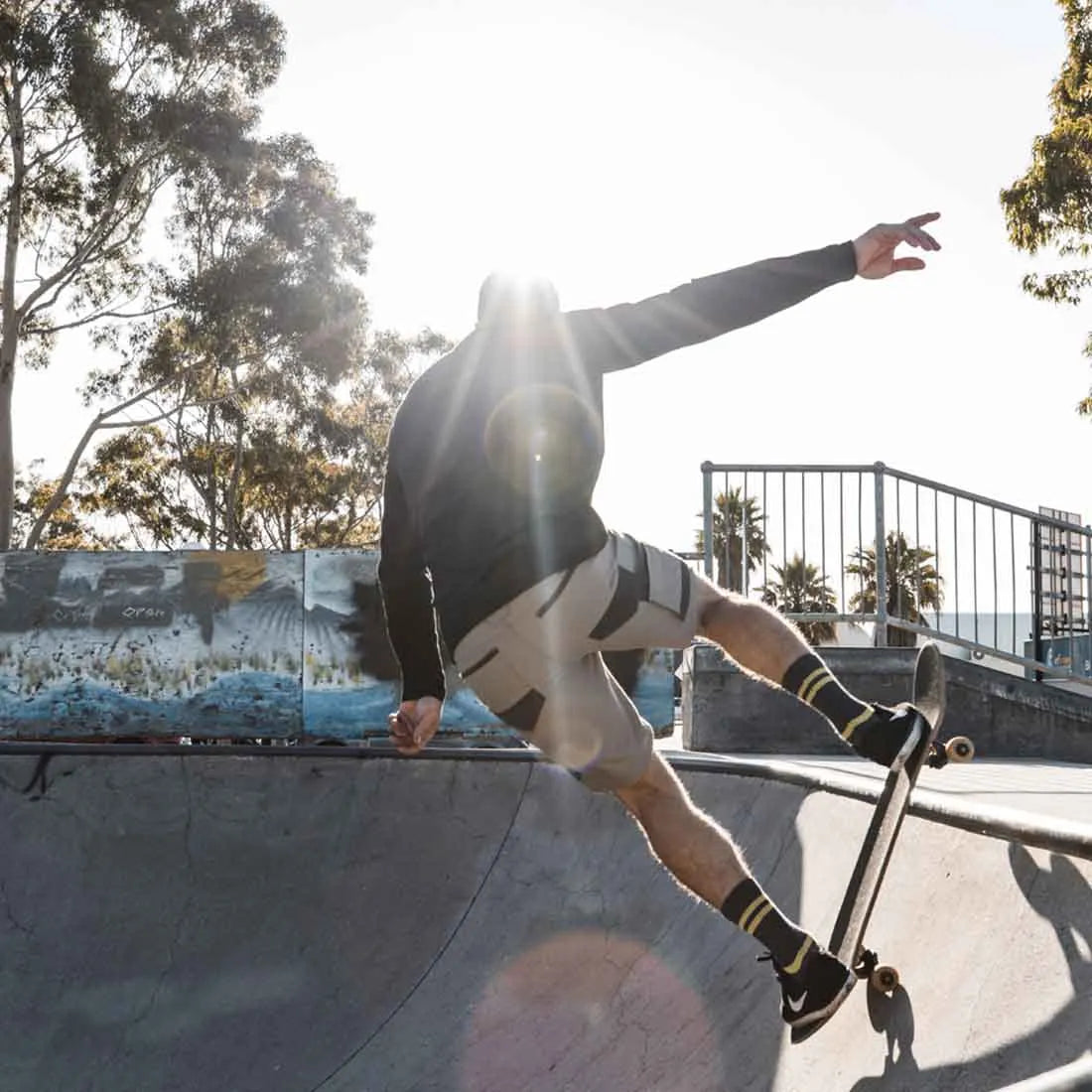 Hard Yakka Raptor Active Mid Cargo Shorts