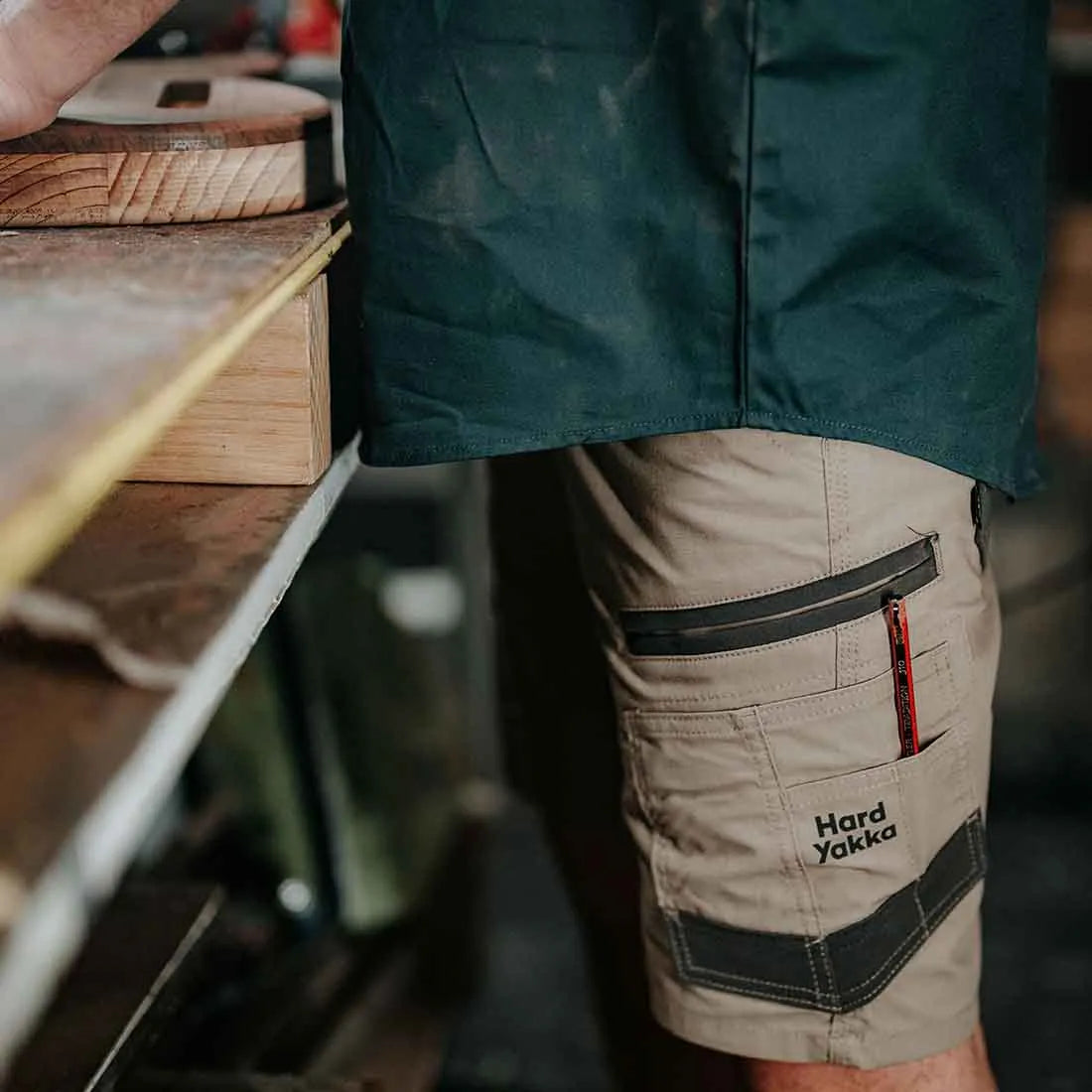 Hard Yakka Raptor Active Mid Cargo Shorts