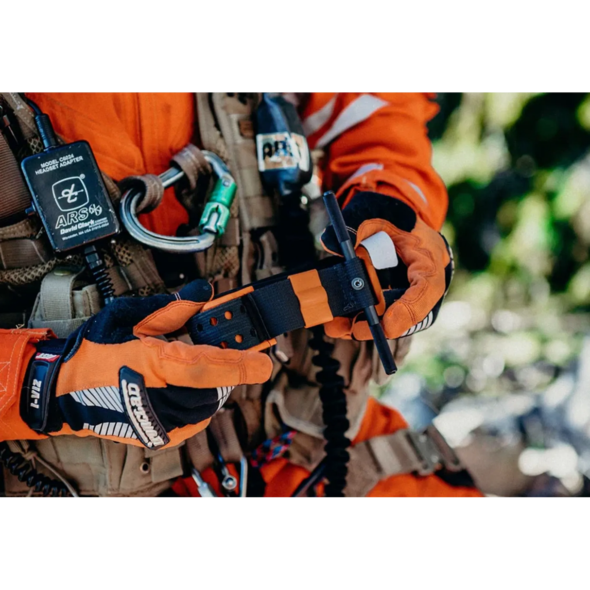 SAM XT Extremity XT700 Tourniquet w/ Polymer Windlass (Civilian Black/Orange)