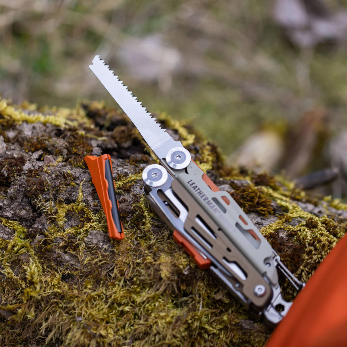 Leatherman Signal Multi-Tool