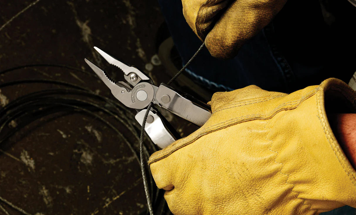 Leatherman Knifeless EDC Rebar Multi-Tool