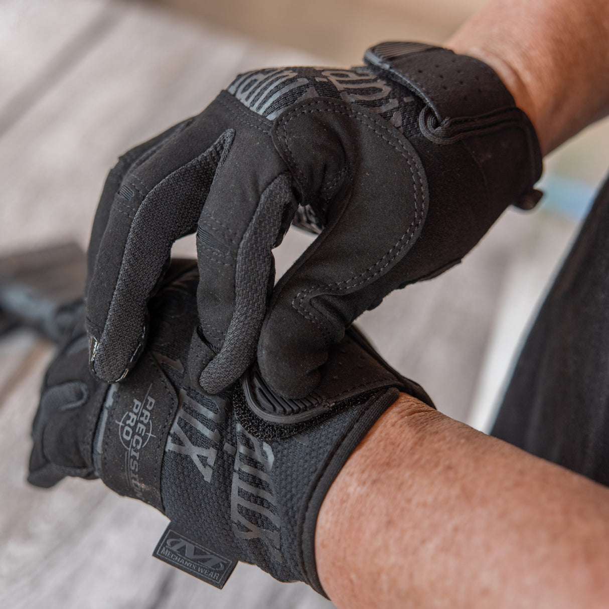 Mechanix T/S Precision Pro High-Dexterity Grip Covert Gloves 8