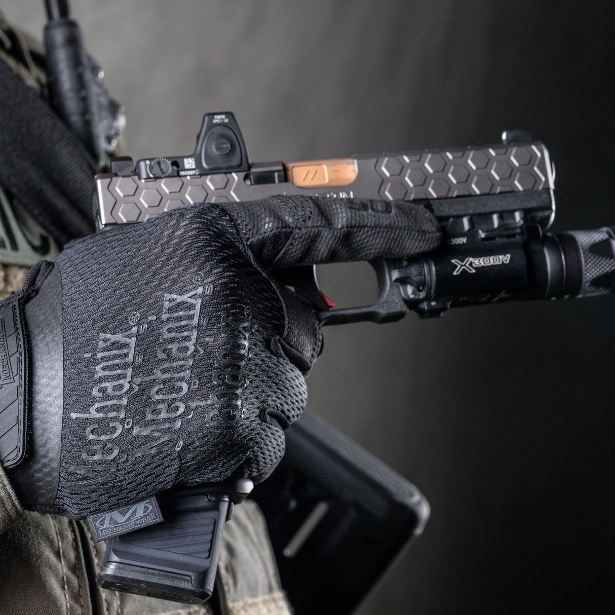 Mechanix T/S Specialty 0.5mm High-Dexterity Covert Gloves 6