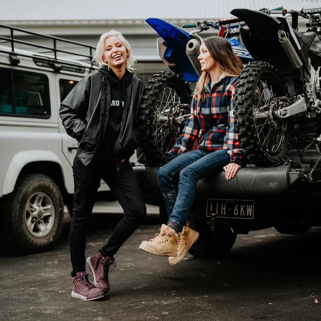 Hard Yakka Womens 3056 PR Side Zip Safety Boot