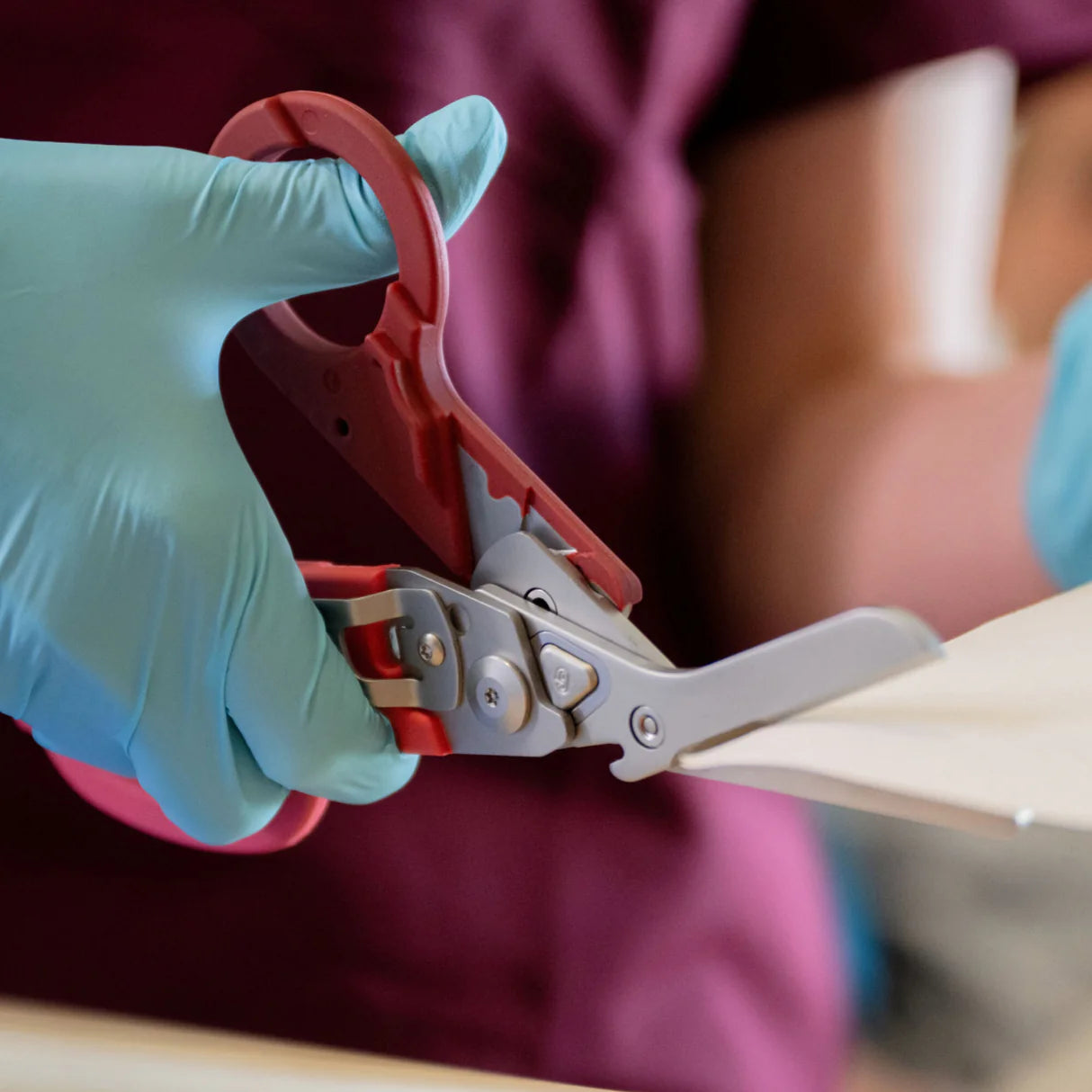 Leatherman Raptor Rescue Emergency Shears (w/ Holster)