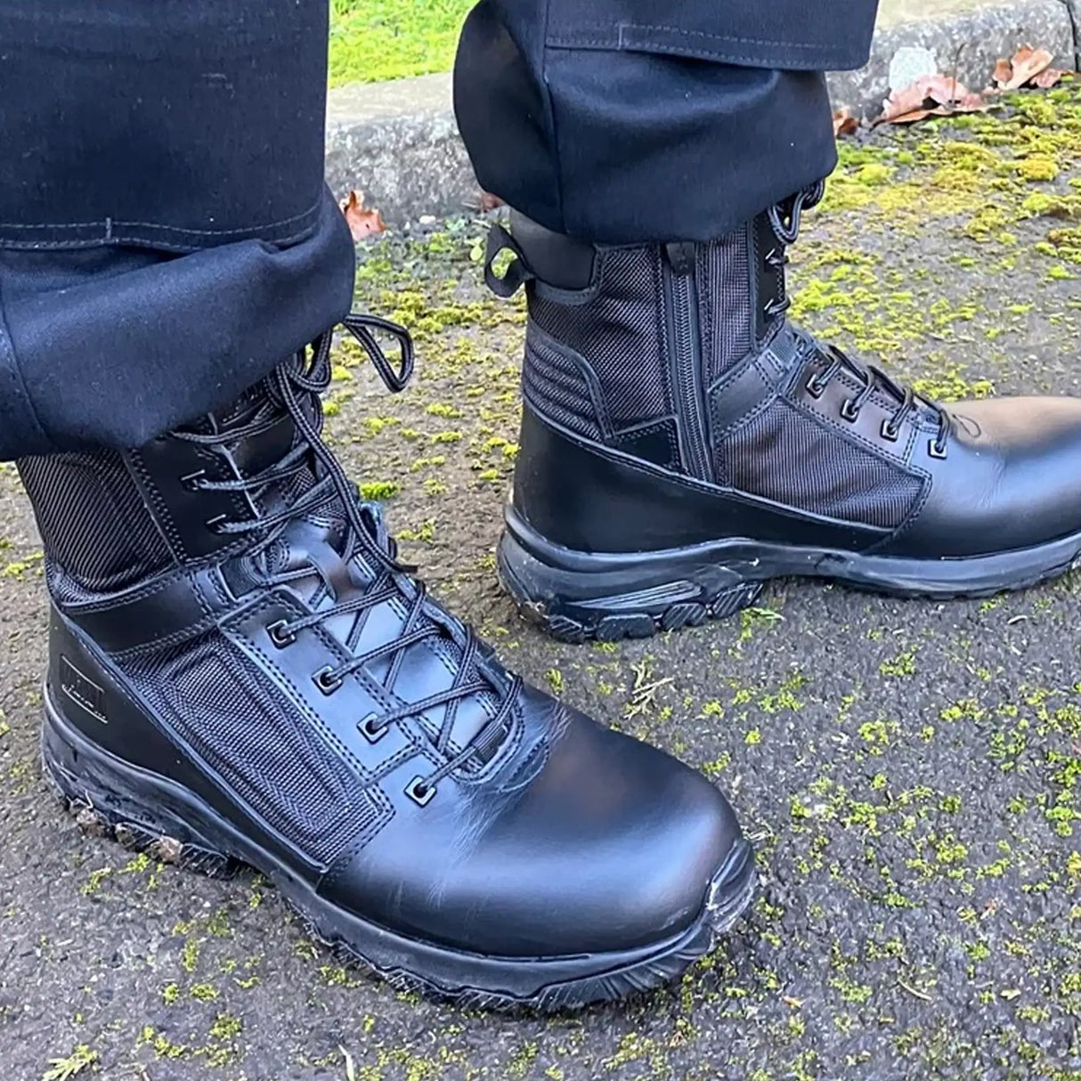 Magnum Vanguard 8.0 SZ Lightweight Boots