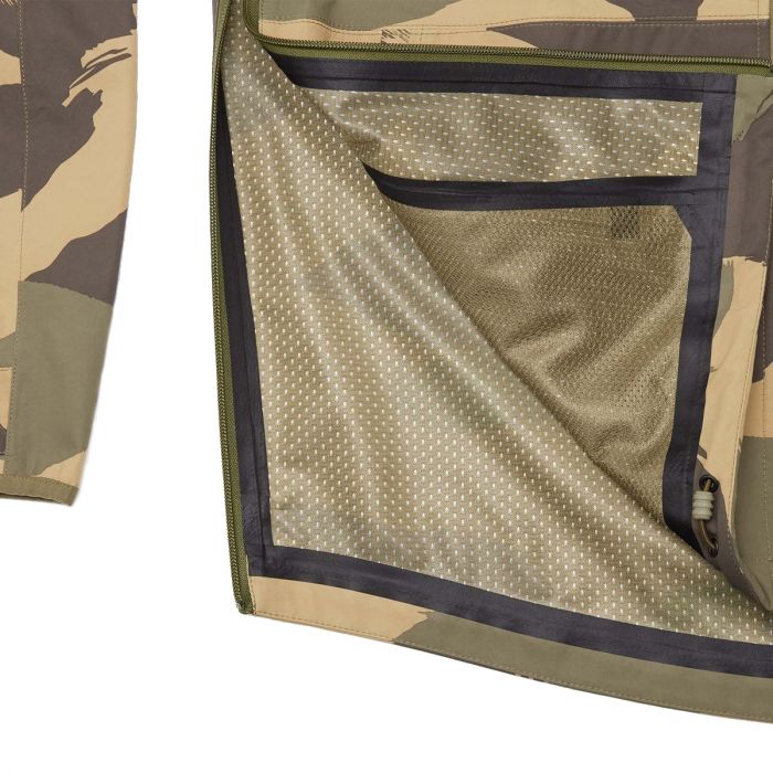 Viktos Range Trainer Waterproof Shell Jacket