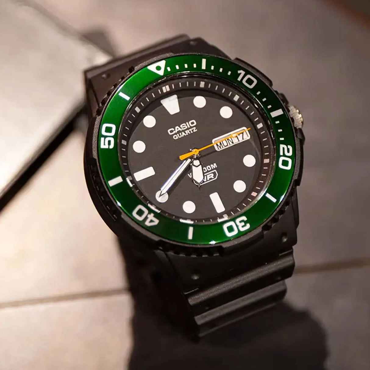Casio Day/Date Analogue Watch (MRW-230H-1E3VEF)