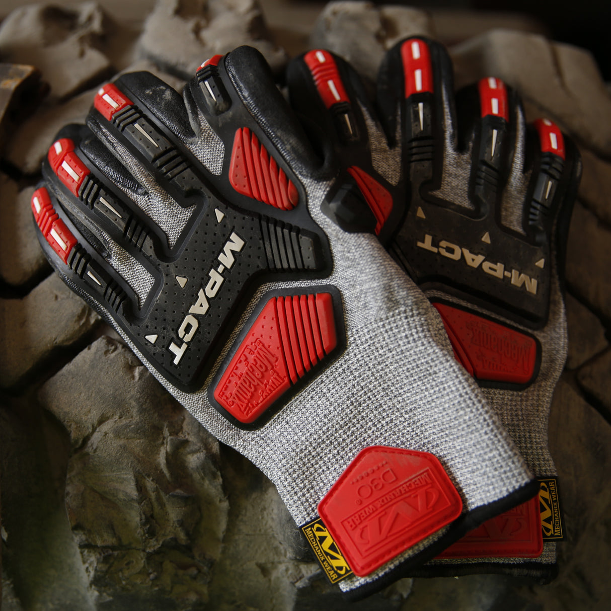 Mechanix M-Pact Knit CR5A5 Gloves