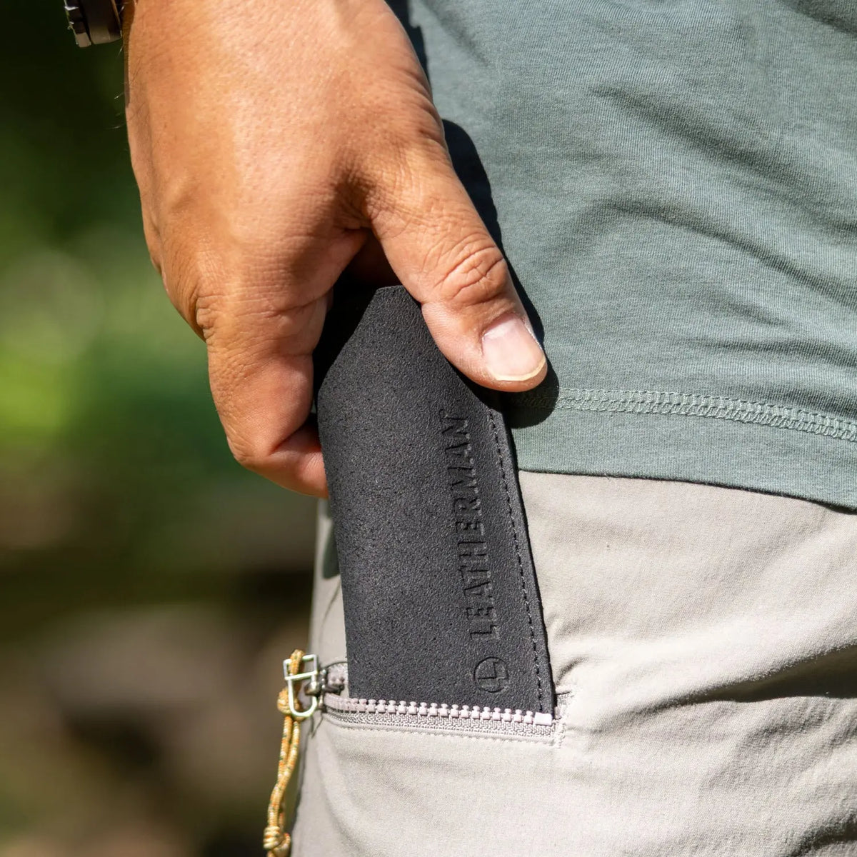 Leatherman Sleeve