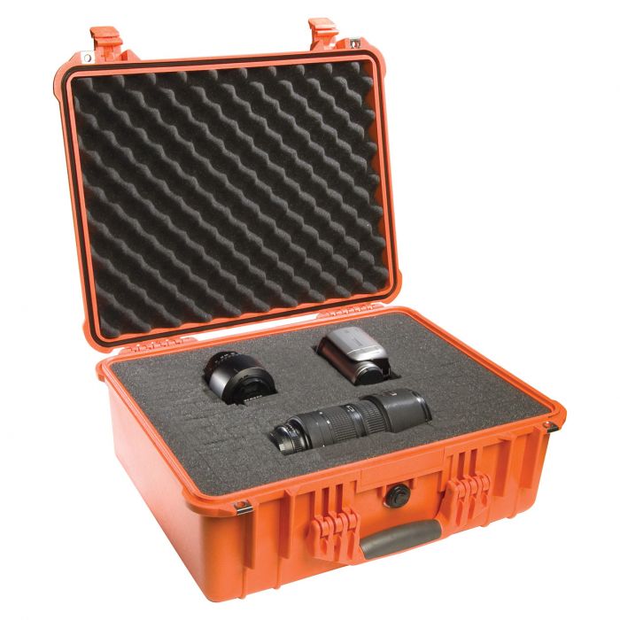 Peli™ 1550 Equipment Protector Case (w/ Dividers)