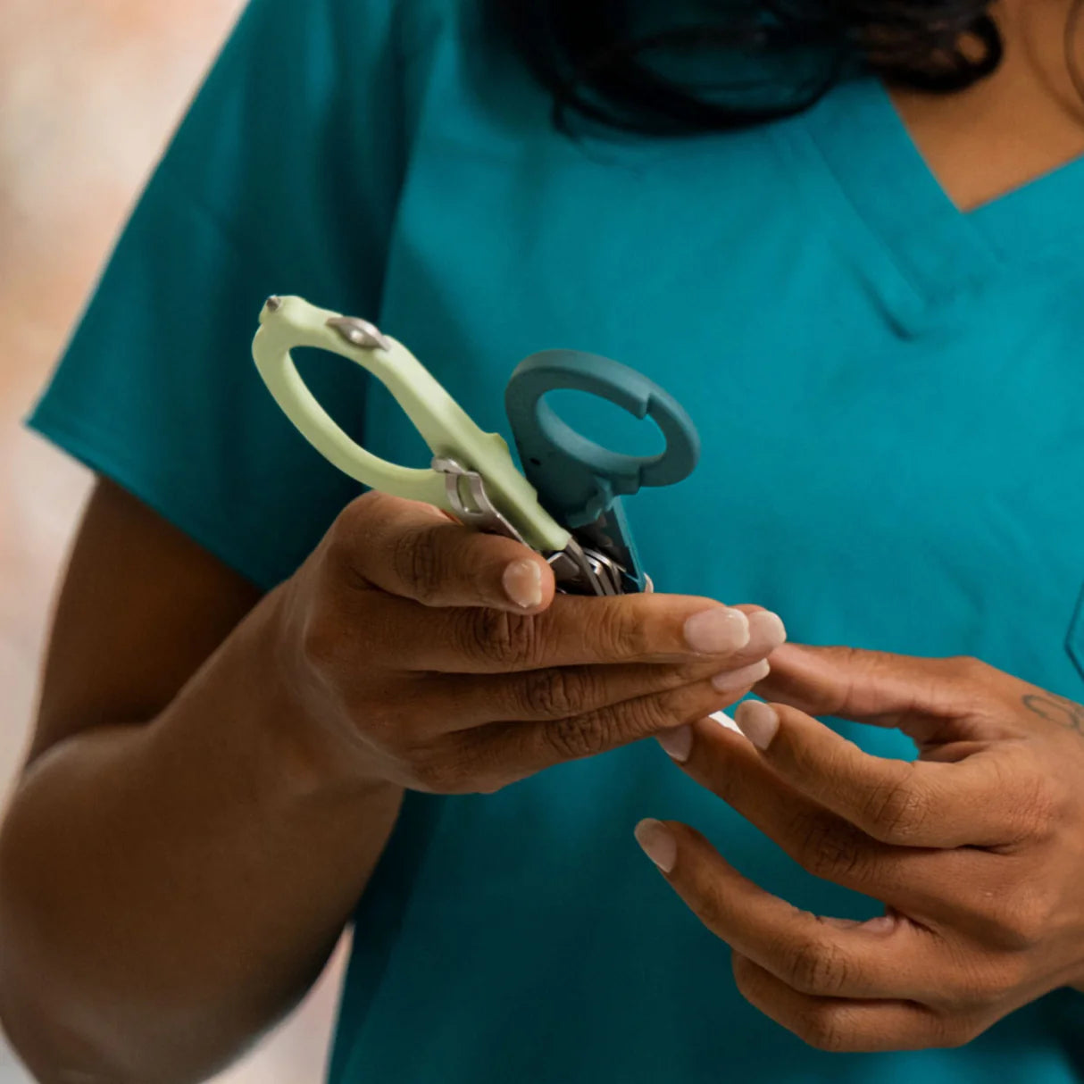 Leatherman Raptor Rescue Emergency Shears (w/ Holster)