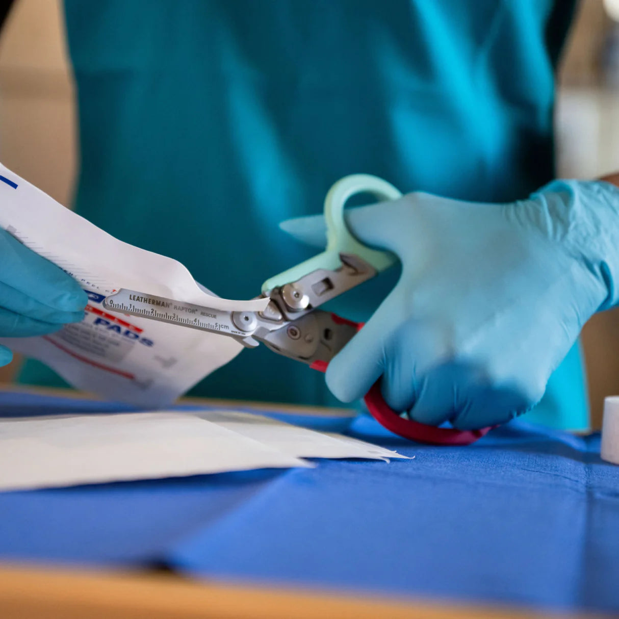 Leatherman Raptor Rescue Emergency Shears (w/ Holster)